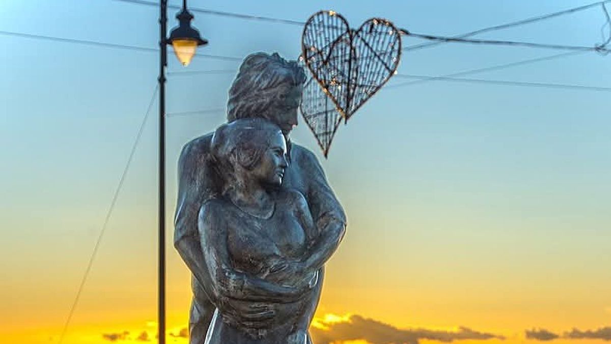 San Valentino, viaggio in Campania tra i miti e le leggende d’amore
