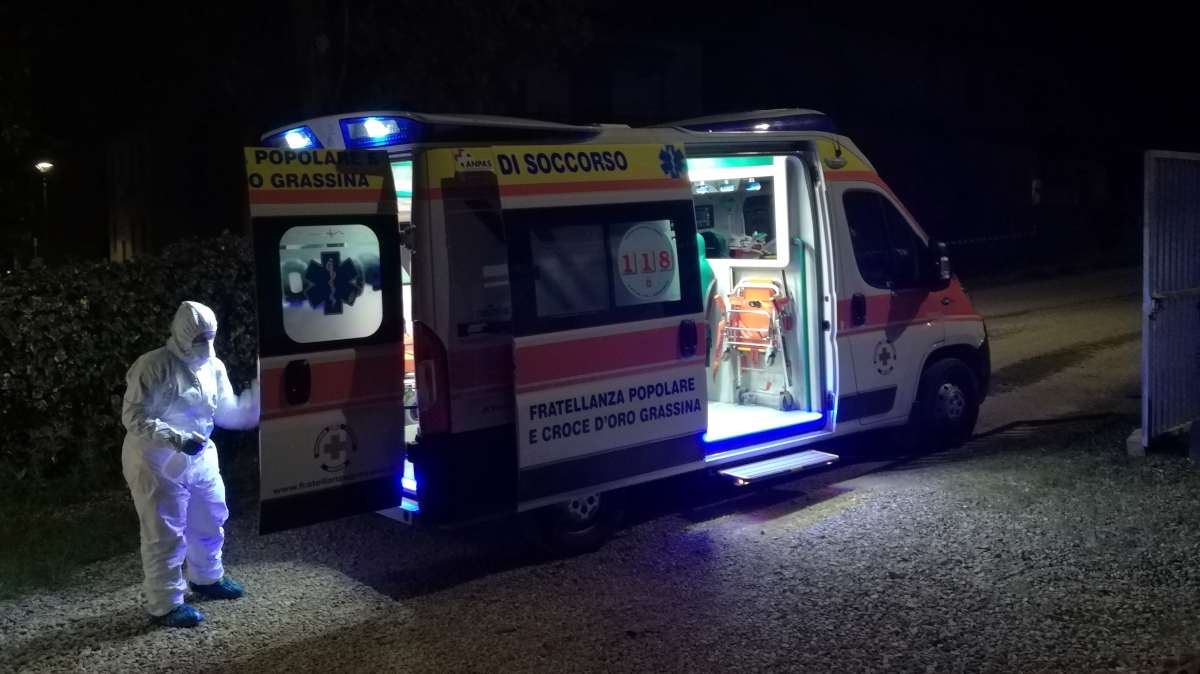 Noto imprenditore salernitano scoperto cadavere in auto