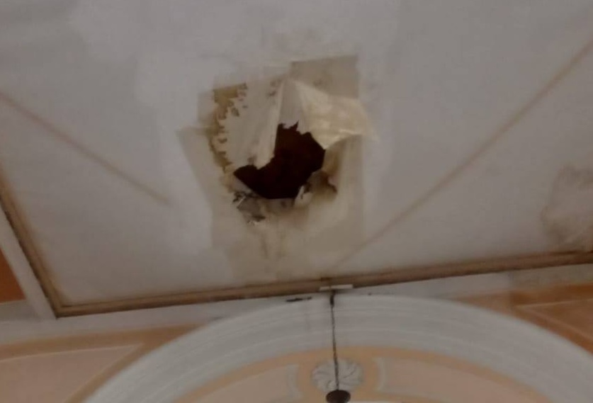 Infiltrazioni nella chiesetta di San Giovanni Battista a San Pietro al Tanagro