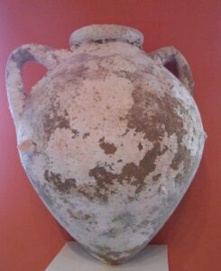 Agropoli, riapre l’Antiquarium ma resta l’ombra del ‘furto con chiave’: l’affondo del consigliere Pesce