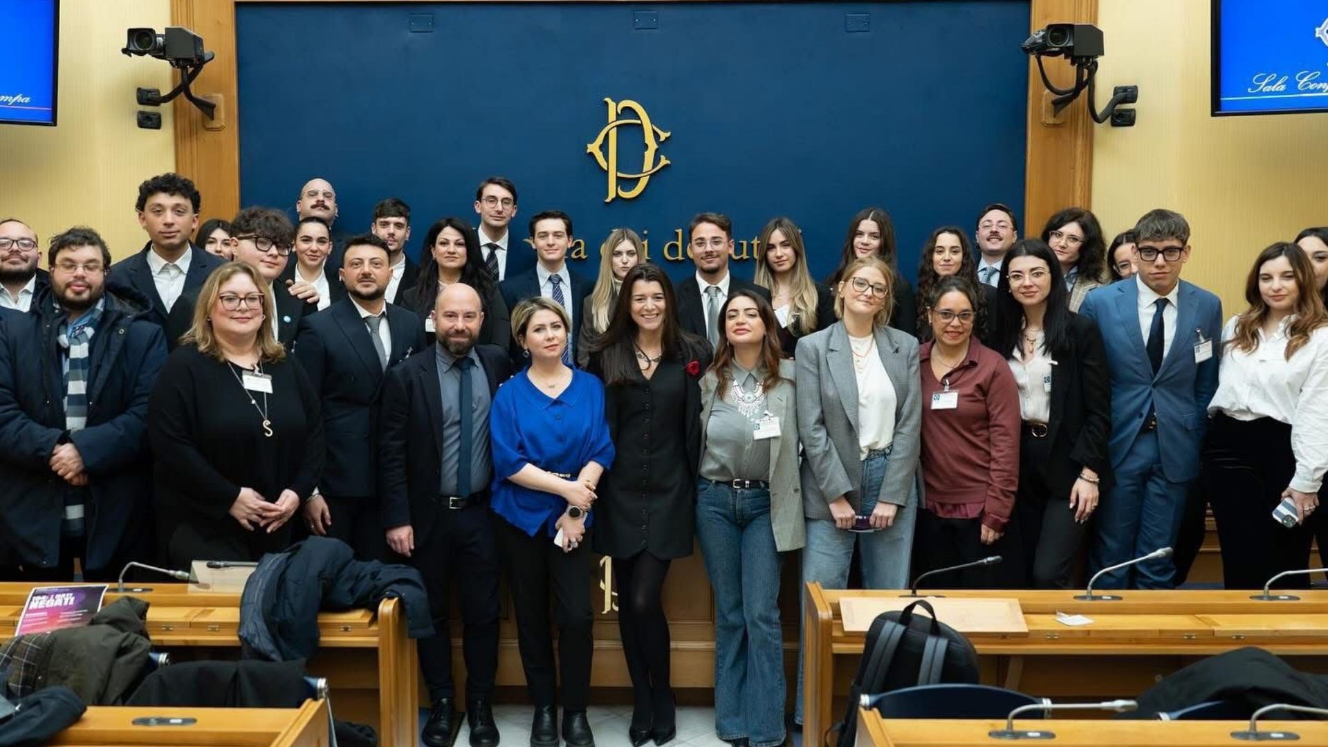 Network giovani Campania M5S: «Il governo nasconde i dati sull’aborto»