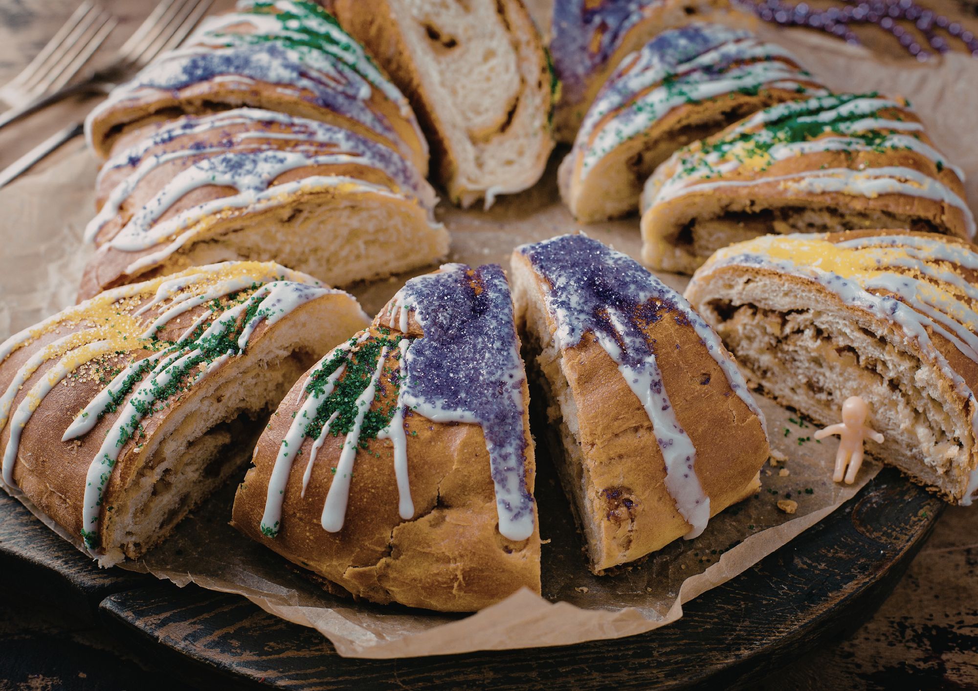 Carnevale nel mondo: ecco i dolci fritti della festa, dalle calli veneziane alla King Cake