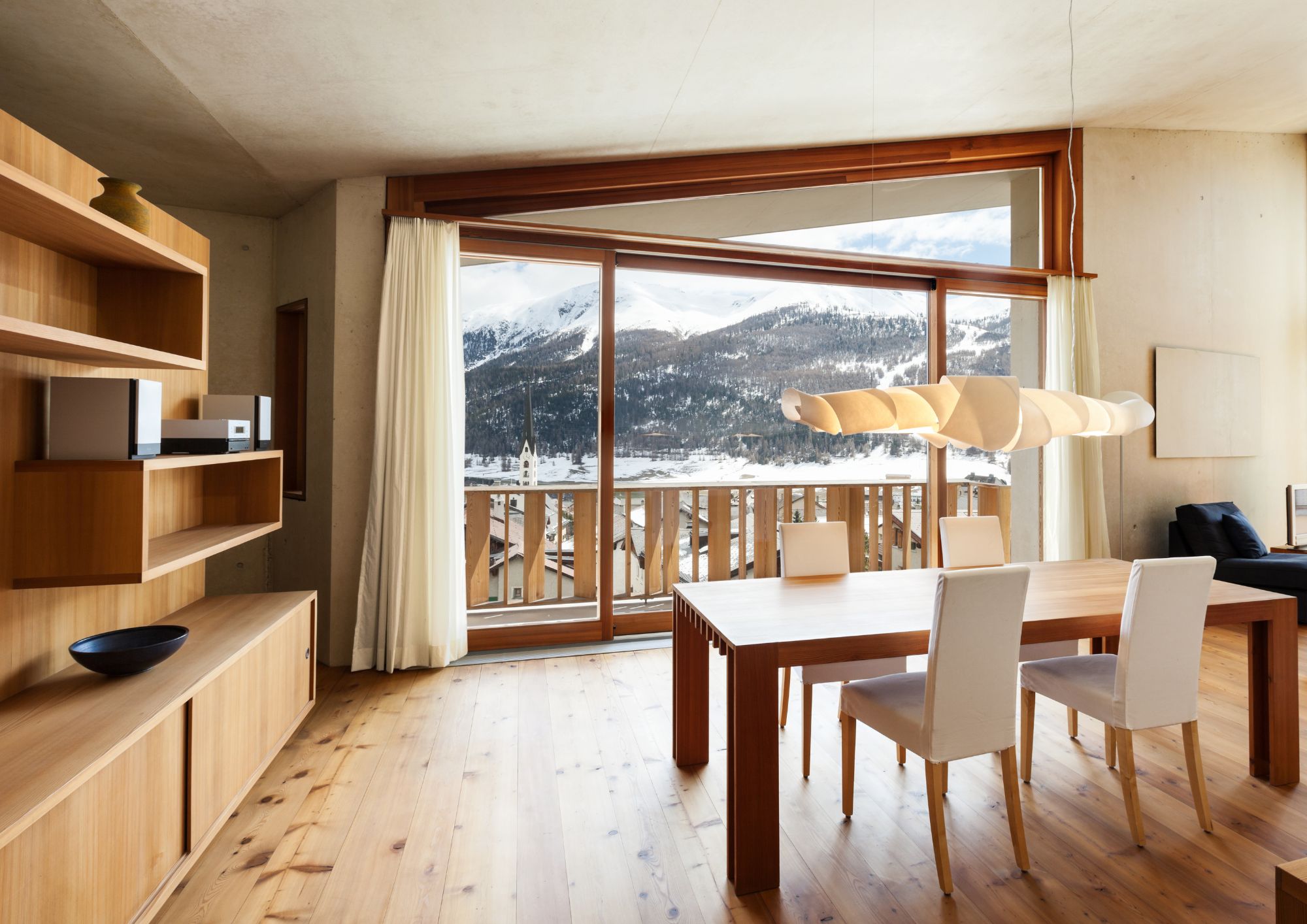 Arredamento di montagna: come arredarla con gusto e senza spendere troppo