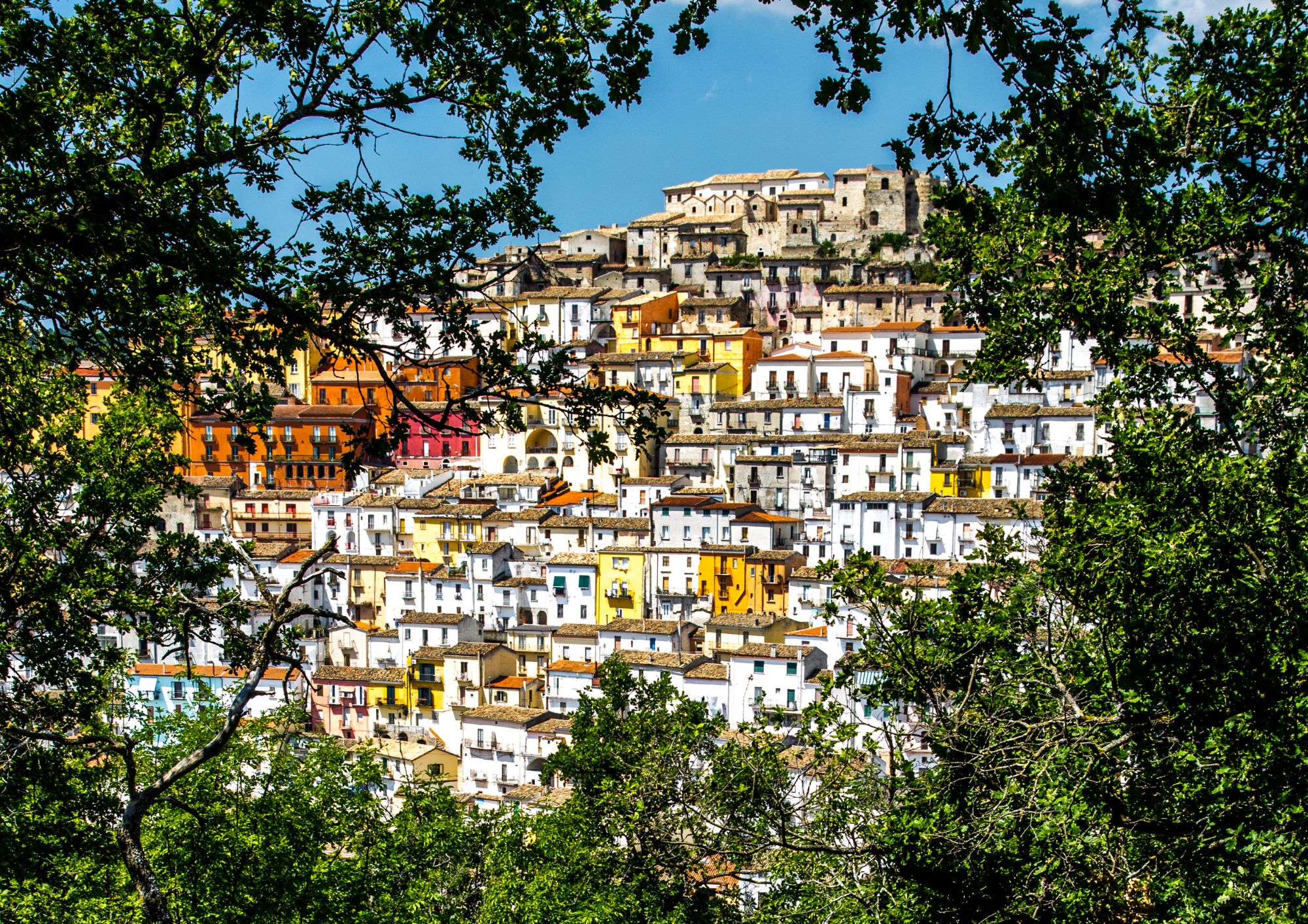 Calitri, la “Positano d’Irpinia” che conquista con colori e gusto