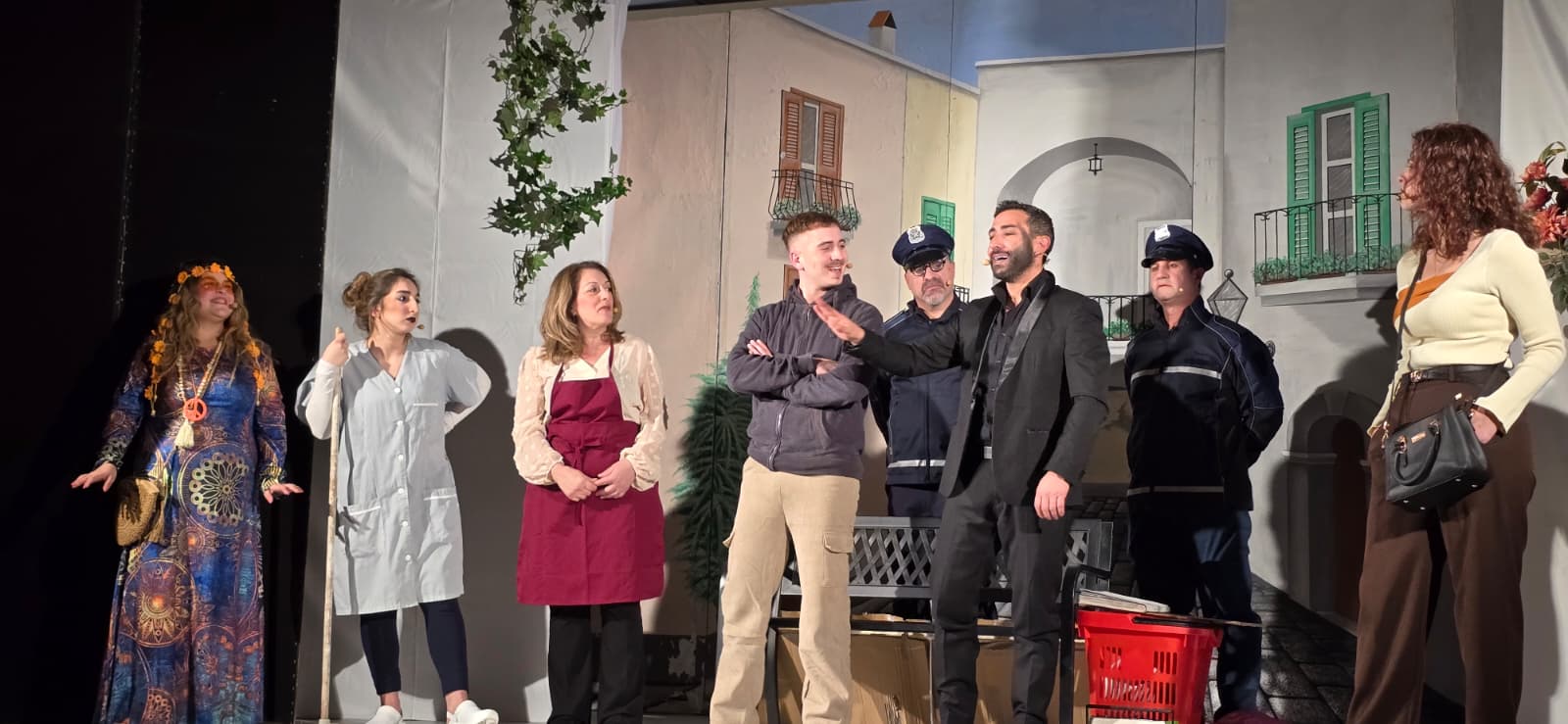 Marina di Camerota, il teatro che emoziona e riempie la sala: sold out per la Compagnia Stabile