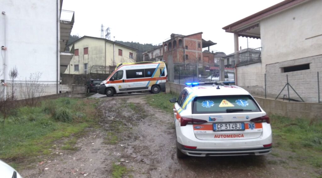 Omignano Scalo, liberato immobile confiscato: operazione con ampio dispiegamento di forze