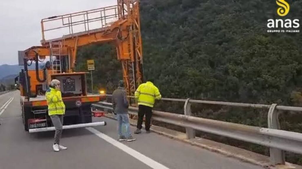 Nuove limitazioni lungo la strada statale 18 Cilentana: ecco quando e dove