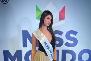 Vallo della Lucania, la 17enne Angela Pino conquista la Finale Regionale di Miss Mondo Campania e Basilicata