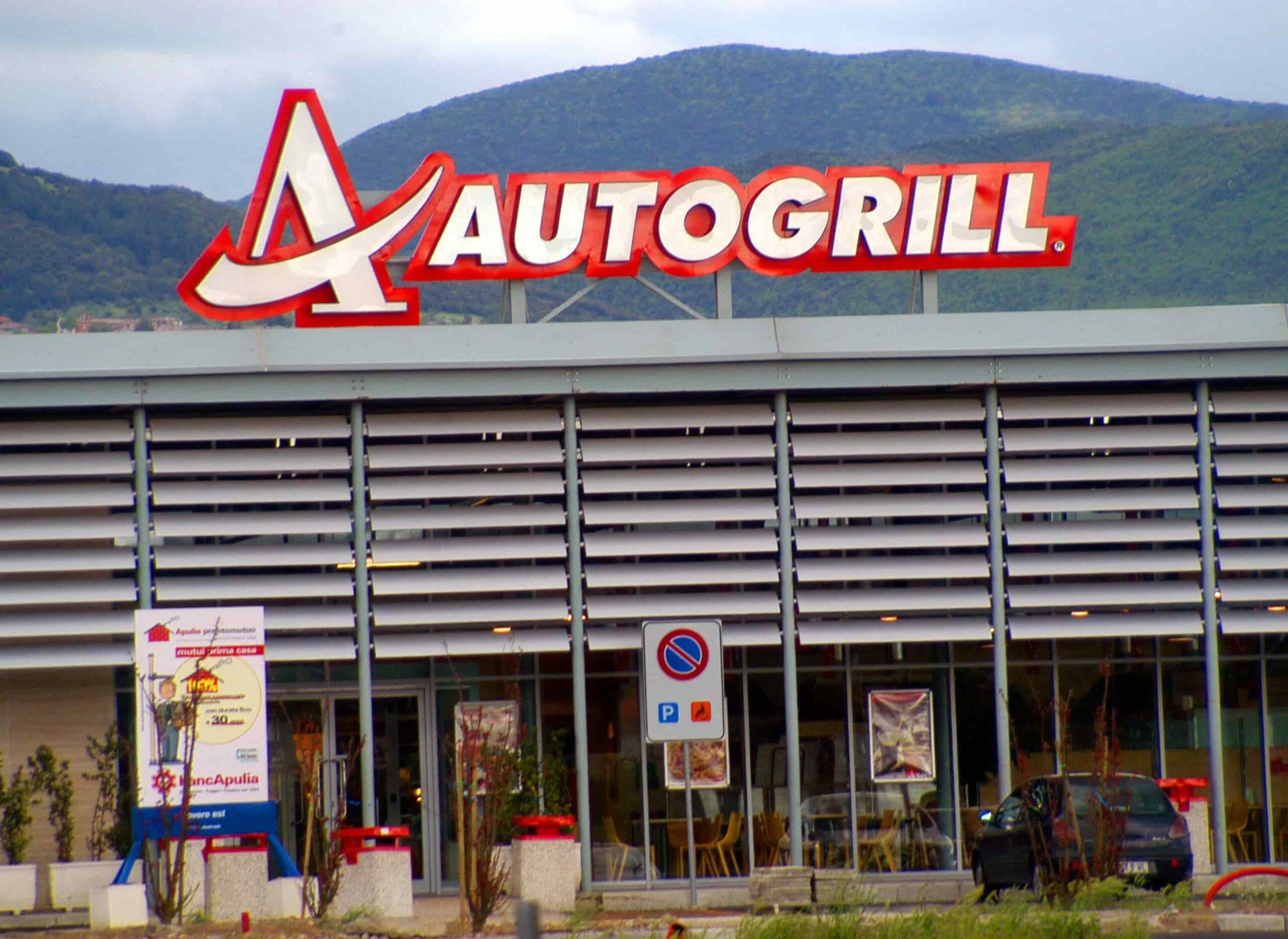 Baronissi, a rischio 41 posti negli Autogrill Est e Ovest: sindacati chiedono tavolo di crisi