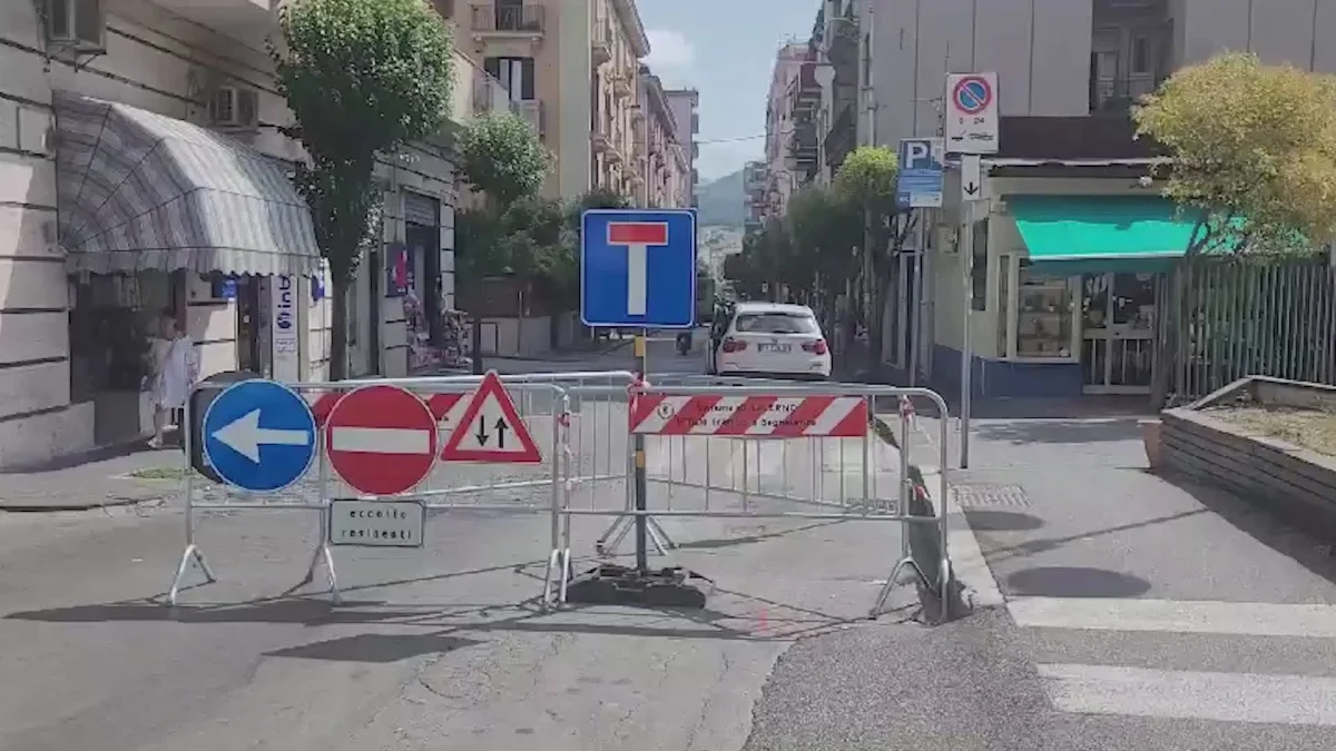 Salerno, anziana investita in via Nizza: indagini in corso