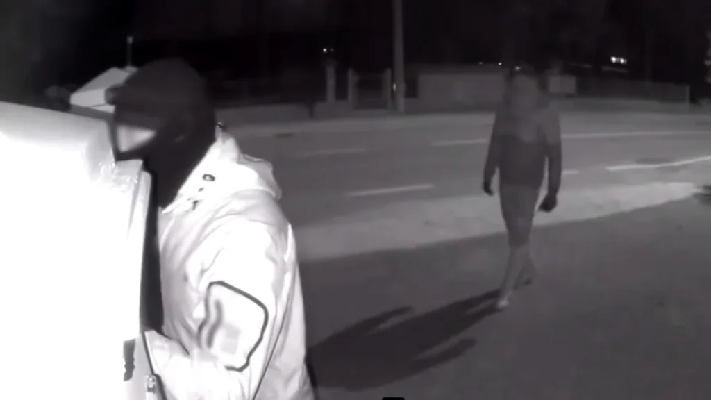 Movimenti sospetti, denuncia di un residente ai carabinieri: «Ladri vicini alle case»