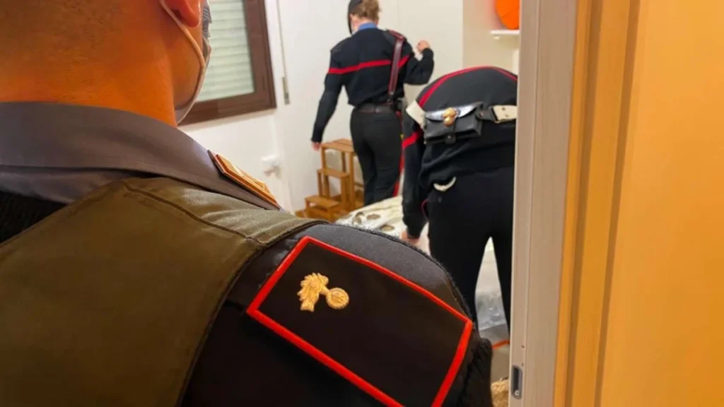 Arrestato a Eboli per spaccio di droga e resistenza a pubblico ufficiale