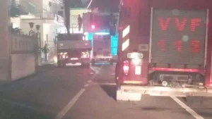 Carro di Carnevale contro palo della luce: disagi e blackout nel centro abitato