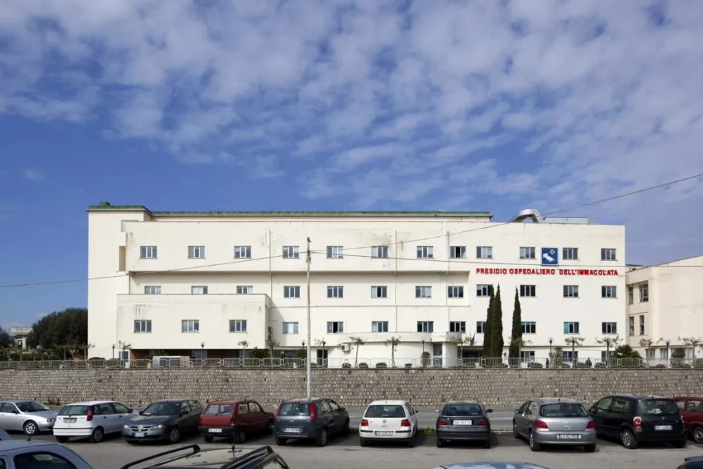 Ospedale Sapri, Psi su turni notturni: «Rischio per neonati e partorienti»