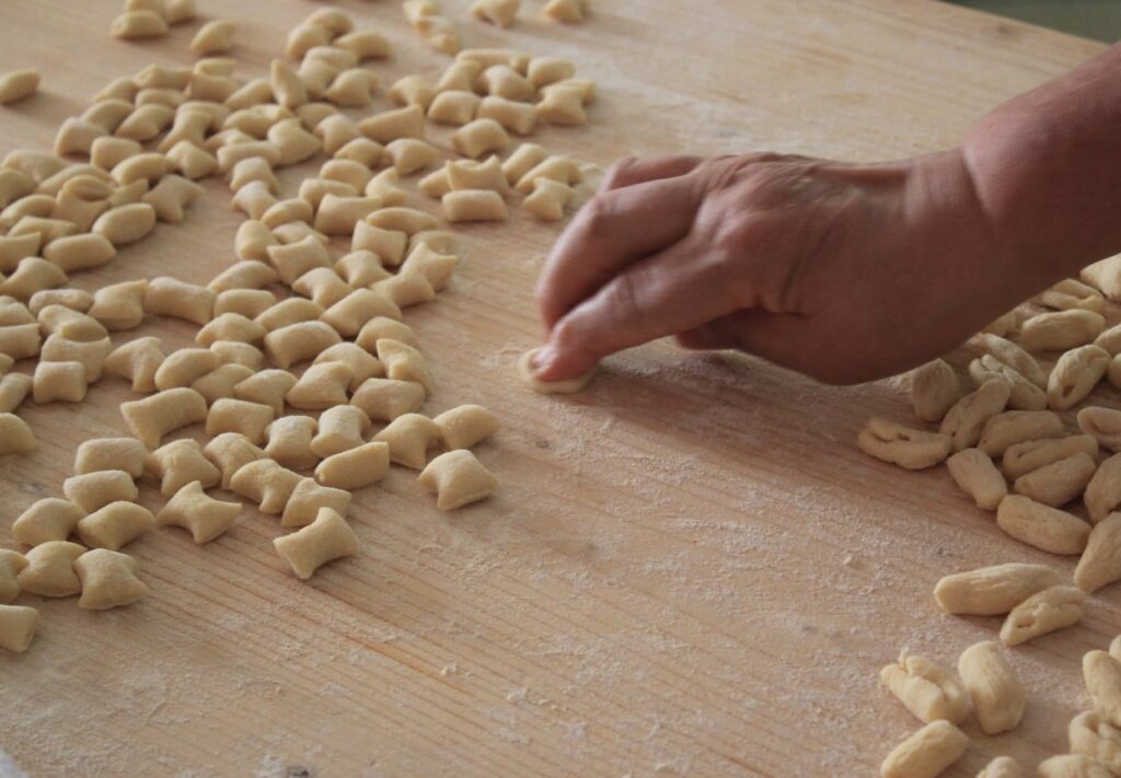 Domenica in tavola con i cavatelli, ecco la ricetta veloce della tradizione contadina