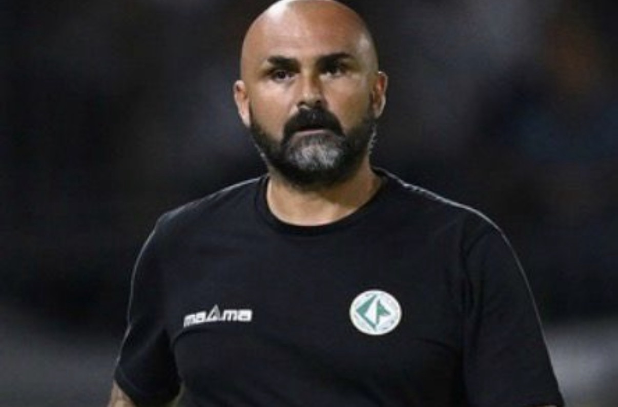 L’Avellino esonera Biancolino