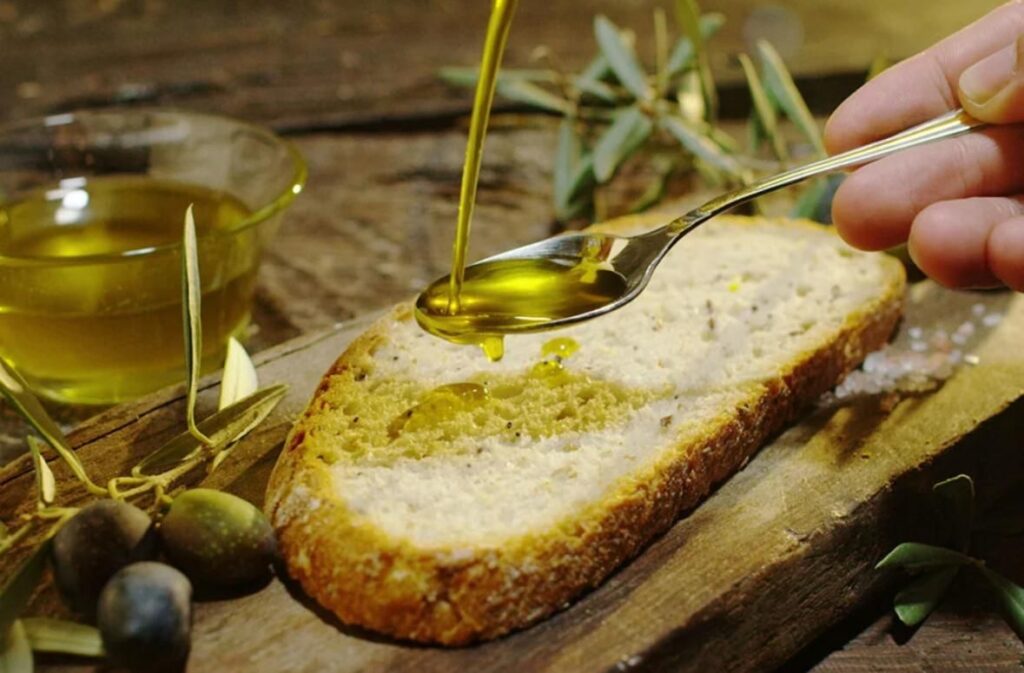 L’olio è sempre più turismo: anche in Campania crescono gli appassionati