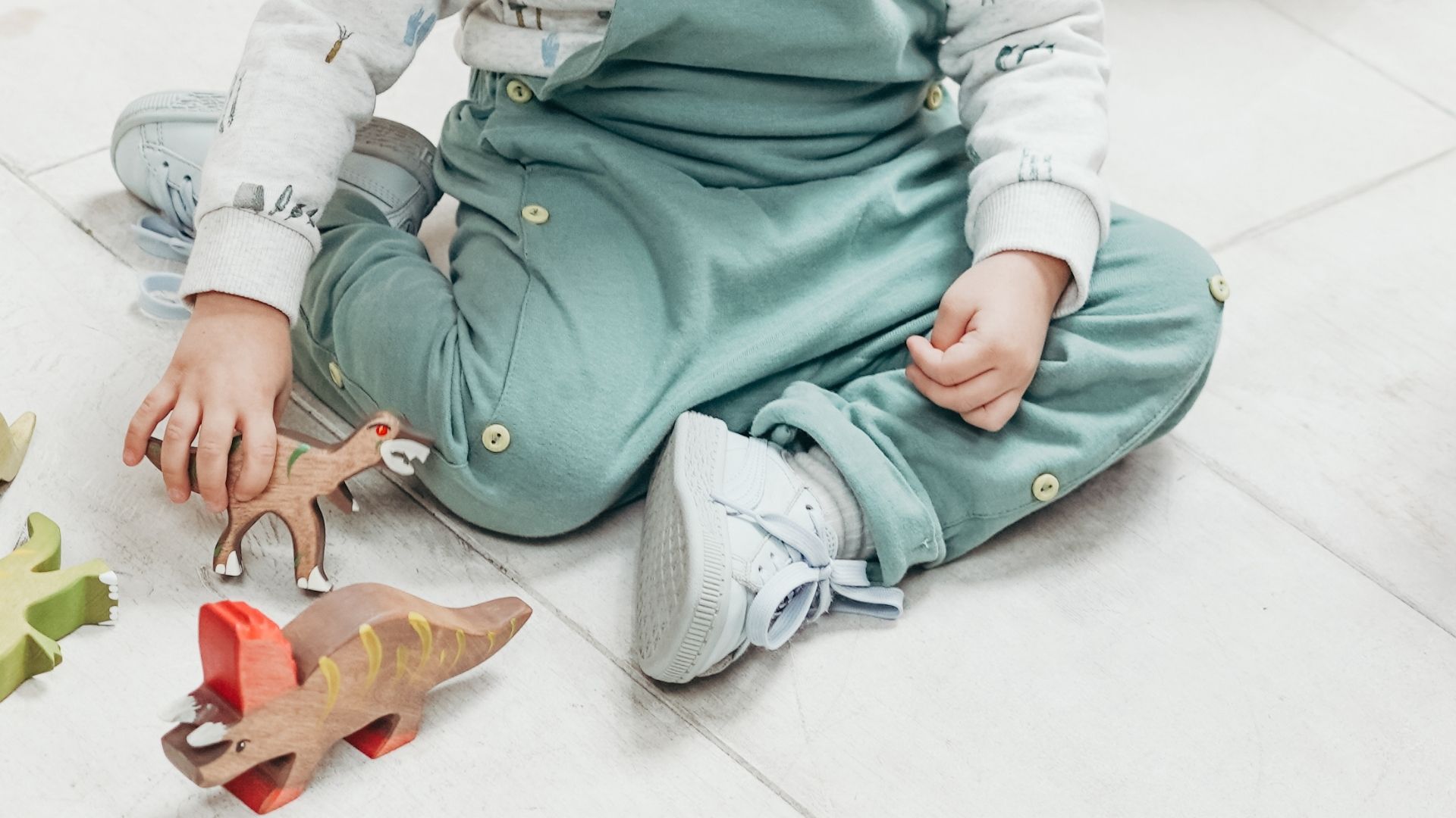 Ogni passo conta: come scegliere le scarpe giuste per i bambini