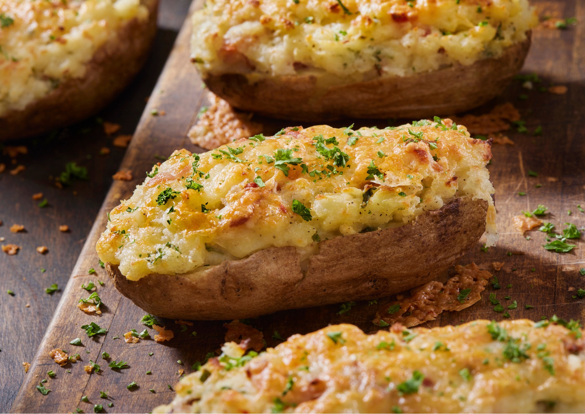 Le patate farcite che sanno di casa (e di forno): la ricetta che trasforma un contorno in protagonista