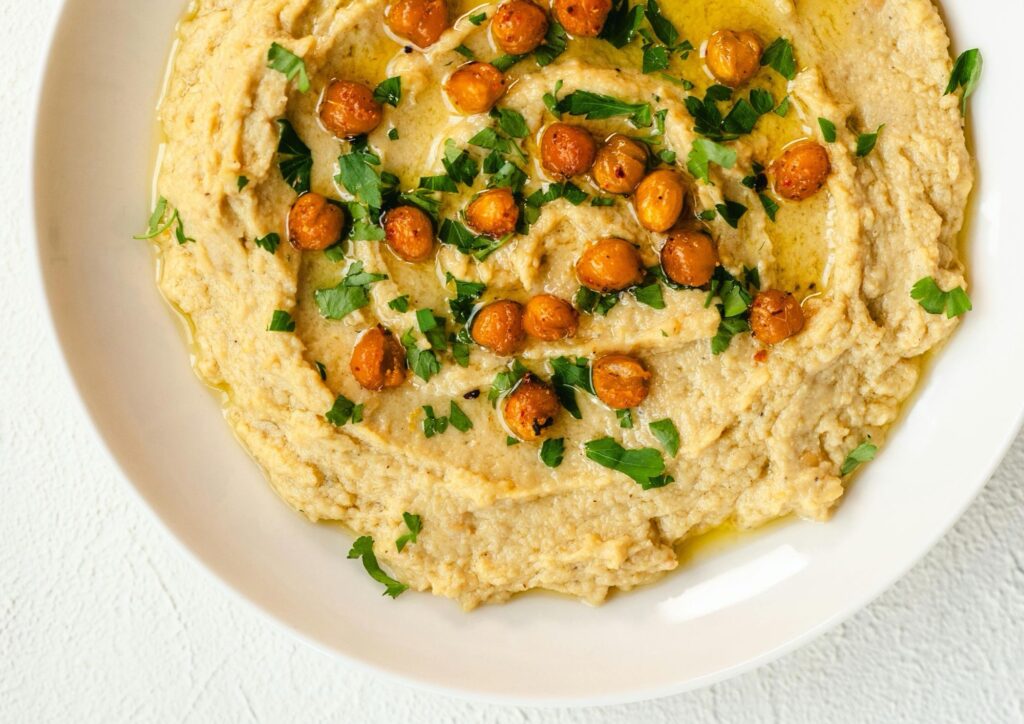 Hummus di ceci, la crema mediorientale che parla tutte le lingue