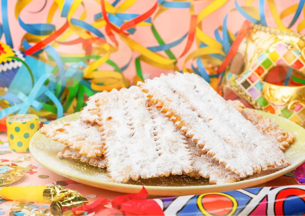 Chiacchiere di Carnevale, la ricetta del dolce simbolo della festa