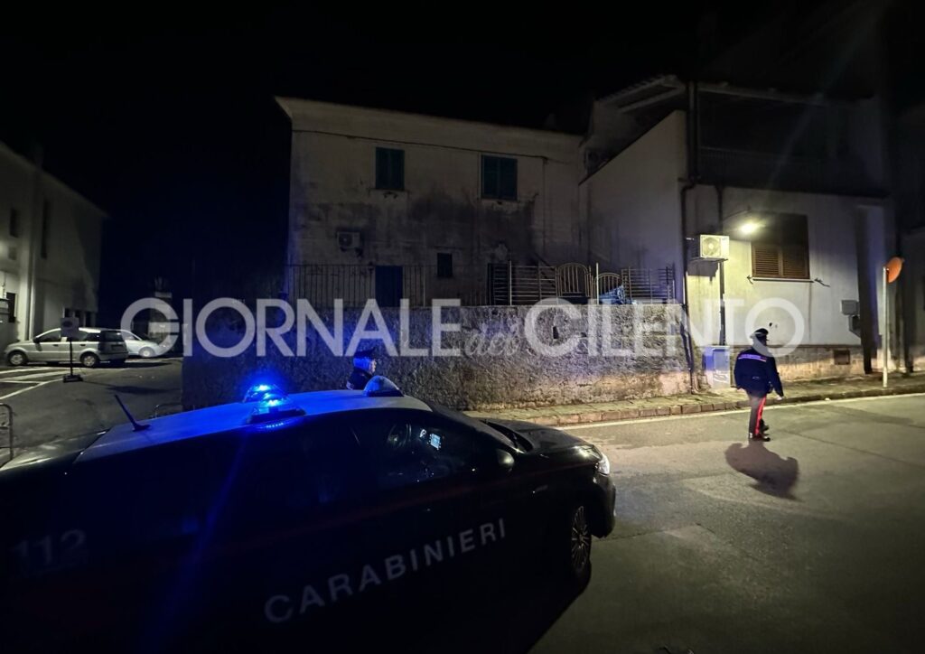 Castellabate, materiale esplosivo trovato in un’abitazione del centro: zona isolata