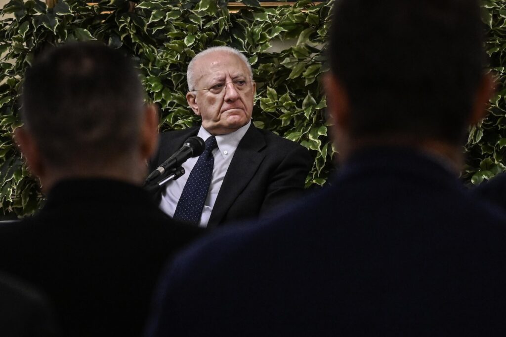Salerno, il Pd rivendica la guida del centrosinistra: apertura a De Luca per il “campo largo”