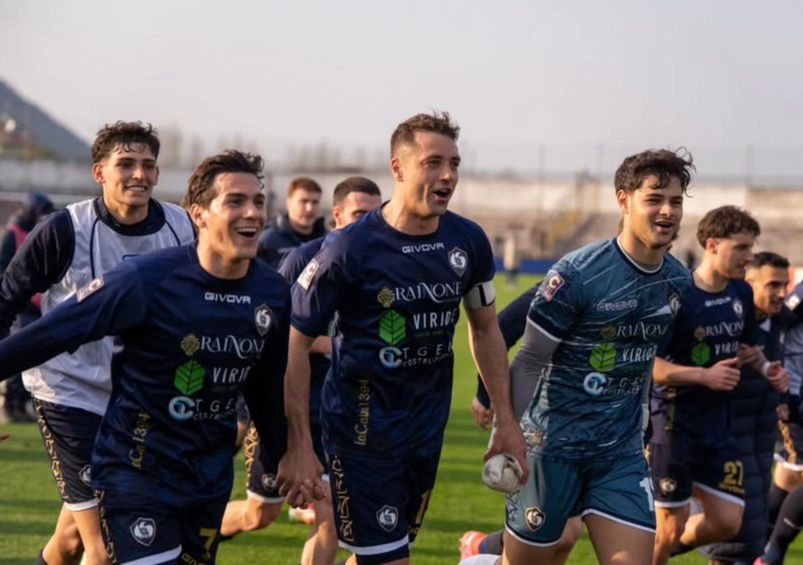 Cavese, trasferta difficile allo Scida: contro il Crotone per punti pesanti