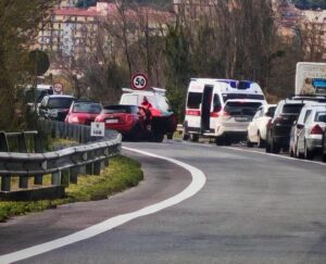 Schianto frontale sulla Cilentana: traffico in tilt tra Agropoli sud e Prignano