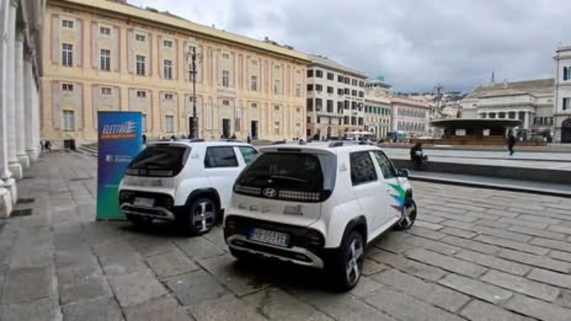 Genova sperimenta “Mobility CIV”, car sharing elettrico per le merci nel centro storico