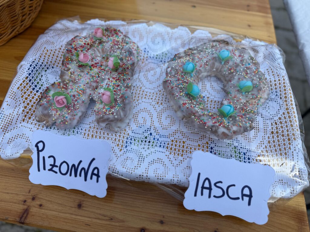 Sicilì, la Pasqua si gusta con i Graffaiuoli appena sfornati