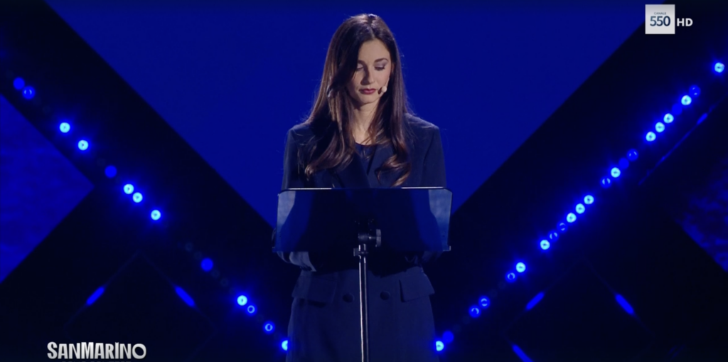 San Marino Song Contest: Miriam Ferolla, monologo da brividi sugli orfani di femminicidio