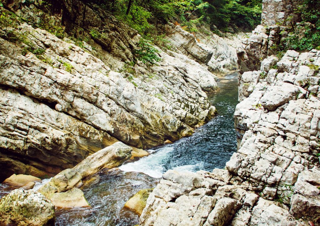 Gole del Calore, viaggio tra natura selvaggia e canyon spettacolari nel cuore del Cilento