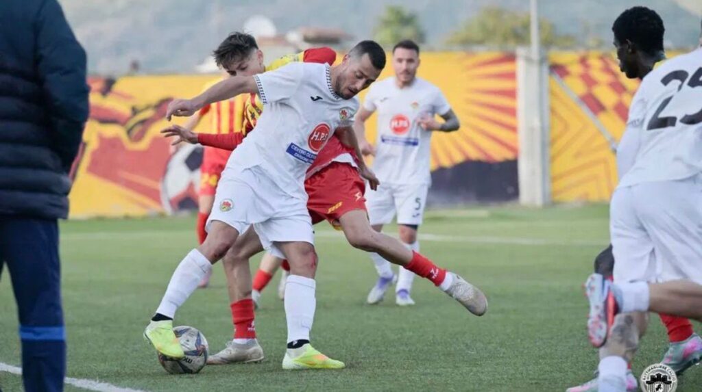 Vittoria e ambizione: la Battipagliese accelera verso i playoff