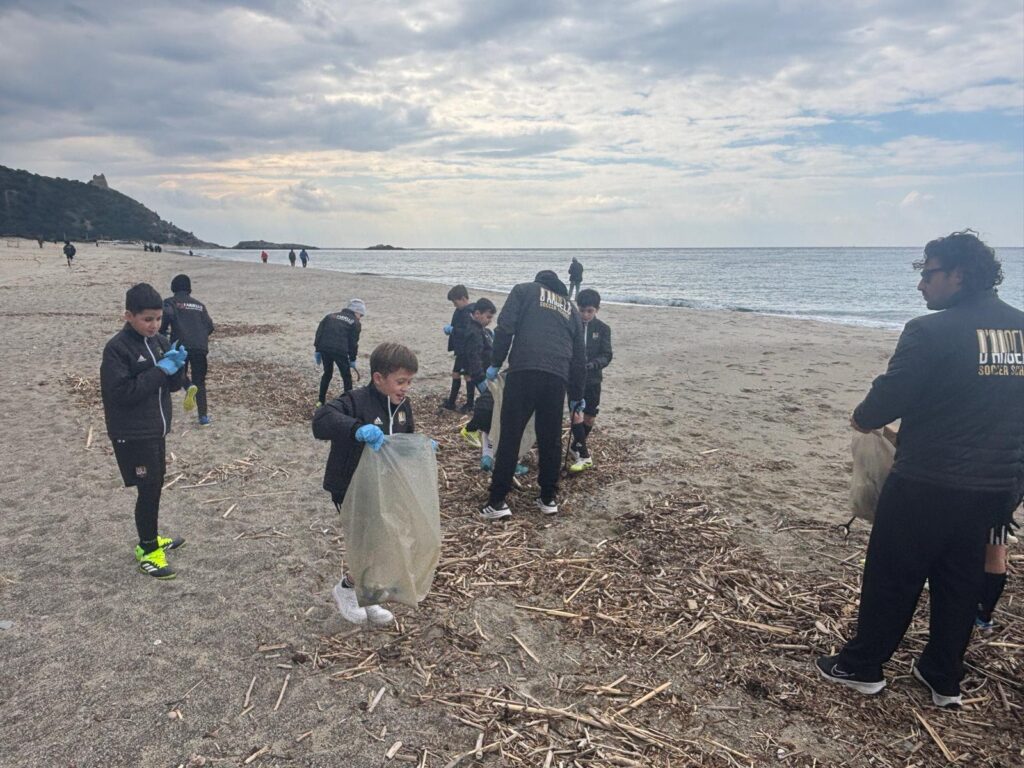 Ascea, successo per “Un gol per il mare”: sport, ambiente e giovani protagonisti sulla spiaggia