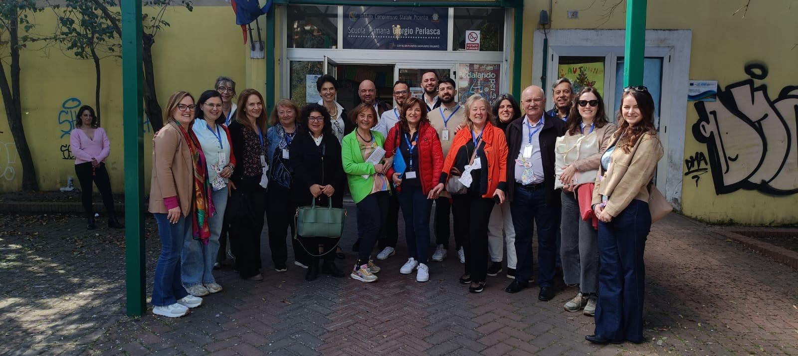 L’Europa entra in aula: l’Ic Picentia accoglie la delegazione internazionale del progetto Erasmus+ “EduZone”