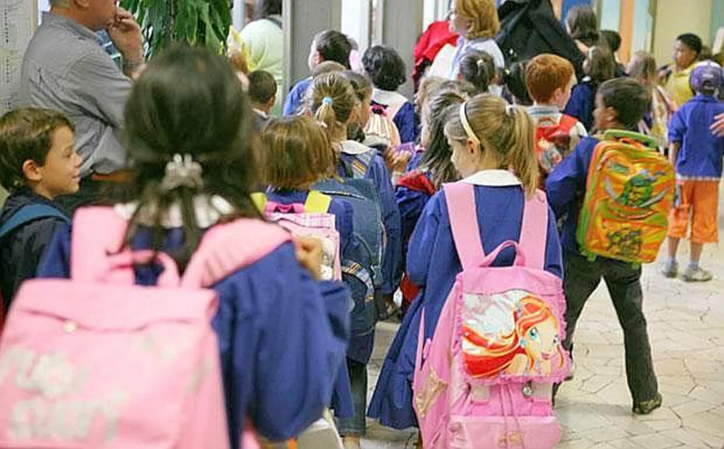 Bimba con tumore esclusa dall’asilo, la denuncia dei genitori