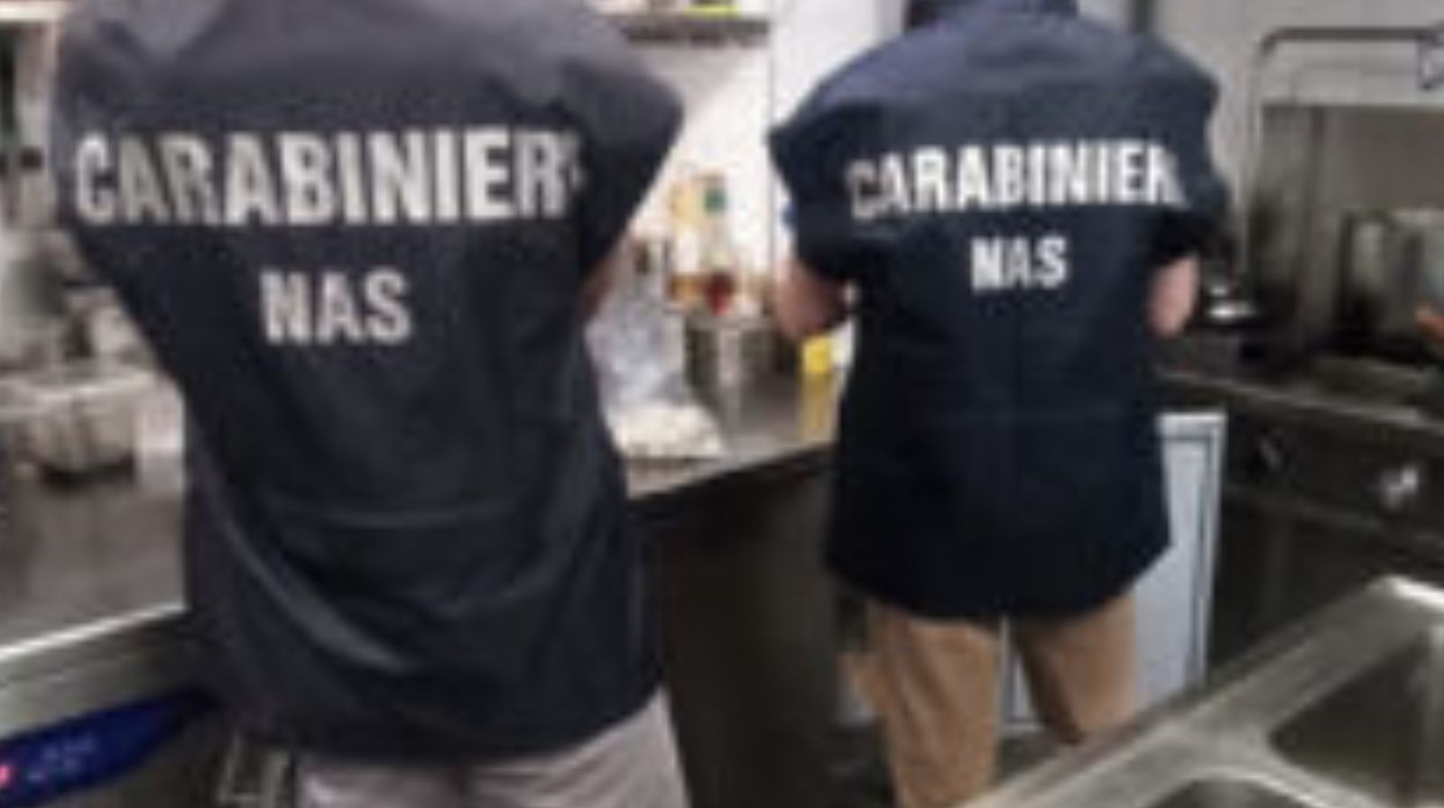 Mense ospedaliere sotto la lente dei NAS: irregolarità nell’82% delle strutture controllate