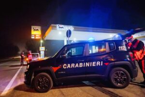 Abbiamo chiamato i carabinieri: ma era solo una goliardata