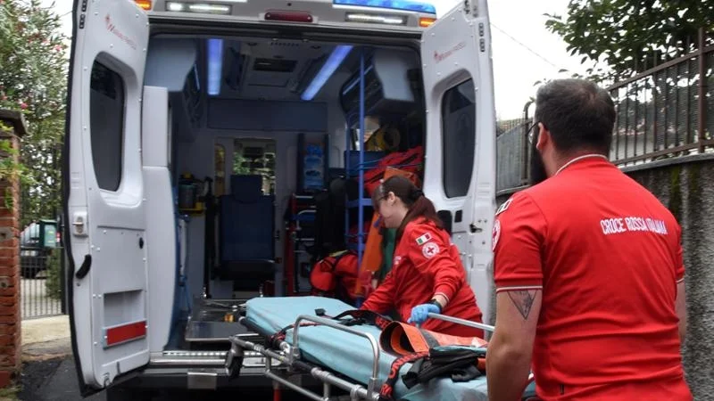 Morta insegnante, investita da due auto: indagine per omicidio stradale