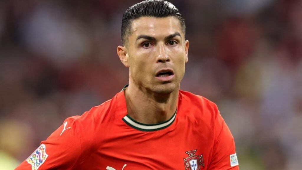 CR7 lascia l’Arabia Saudita: jet privato verso la Spagna dopo l’attacco all’ambasciata USA