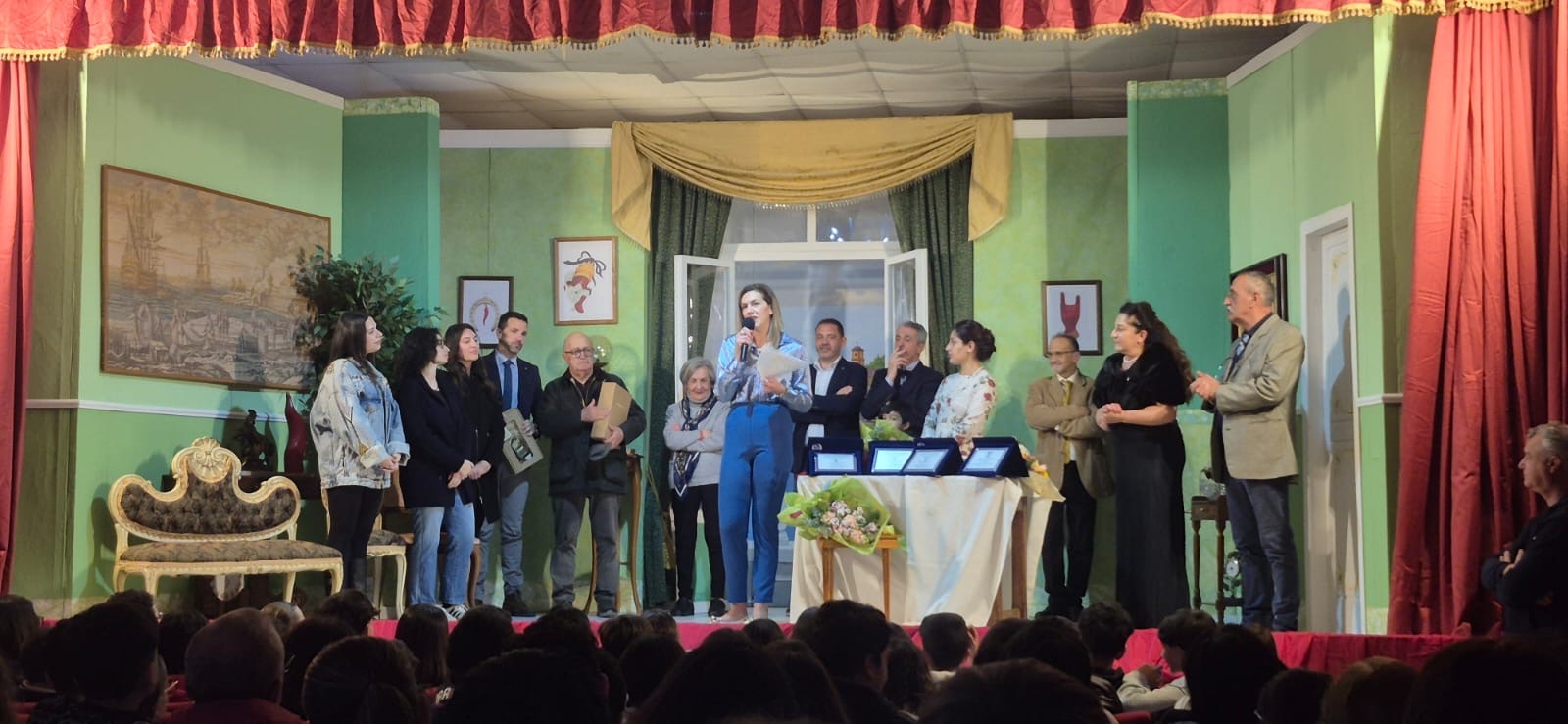 Marina di Camerota, applausi per i Triatisti: successo per De Filippo e boom di studenti al Premio Celia