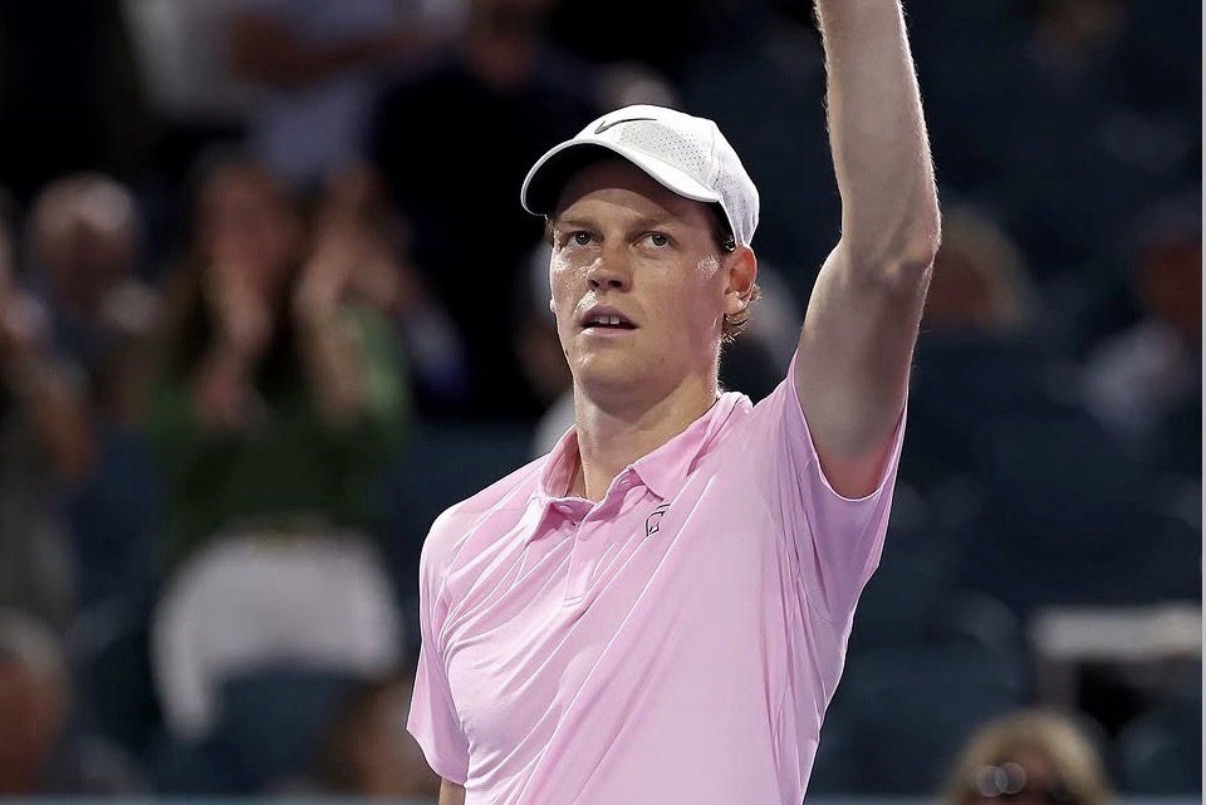 Sinner vola agli ottavi a Miami: battuto Moutet, ora la sfida con Michelsen