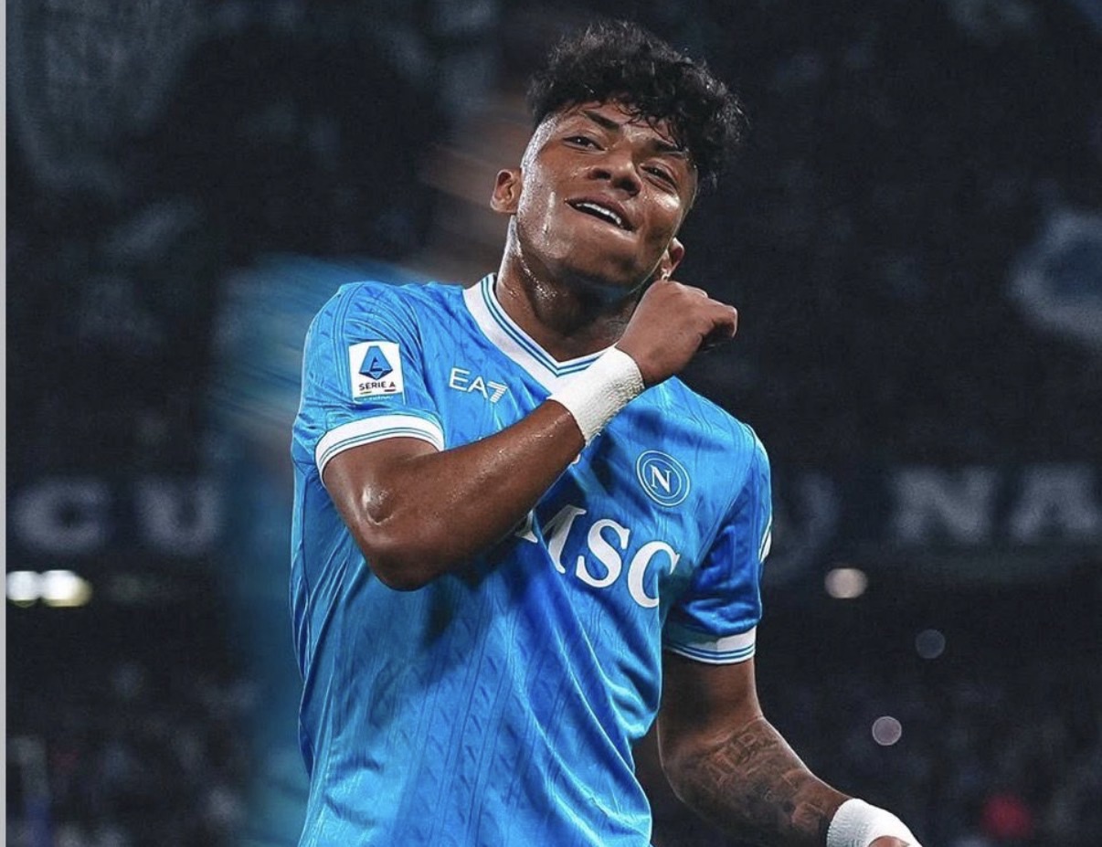 Napoli di carattere: Alisson Santos incanta, Elmas punisce l’ex. Torino ko 2-1