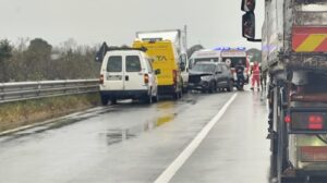 Incidente sulla Statale 18 a Capaccio Paestum: traffico rallentato verso nord