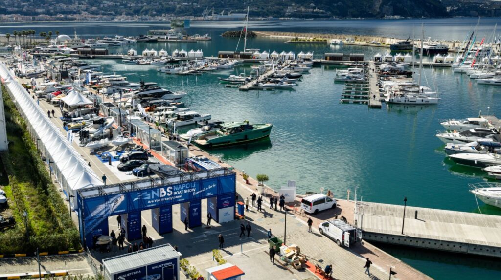 Il golfo di Napoli saluta la prima edizione del Napoli boat show