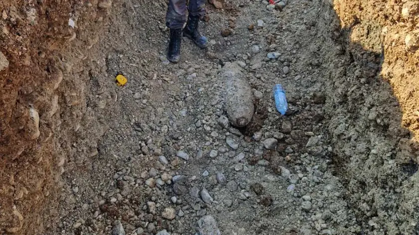 Bomba della seconda guerra mondiale scoperta nel salernitano: possibile evacuazione