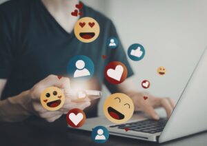 Social e minori: tra divieti, limiti e controlli, il quadro in Europa, nel mondo e in Italia