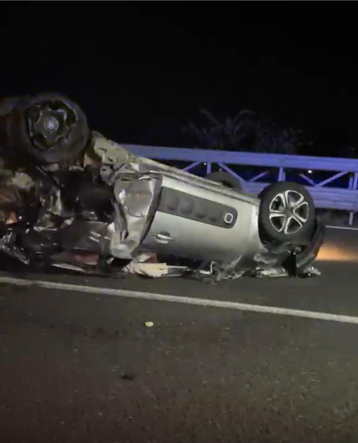 Incidente sull’A2 del Mediterraneo, tre feriti: due auto coinvolte