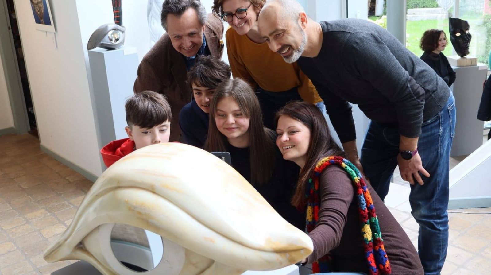 Da Caggiano a Parigi: l’arte di Antonella Carucci conquista la scena internazionale